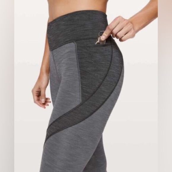 Lululemon Early Extension High Rise Legging - Picture 10 of 12